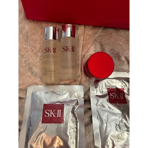 Sk-II set - Picture 2 of 3
